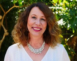 Decluttering Your Parenting with Avital Schrieber-Levy